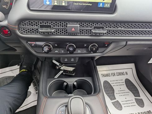 New 2026 Honda HR-V Sport image 17
