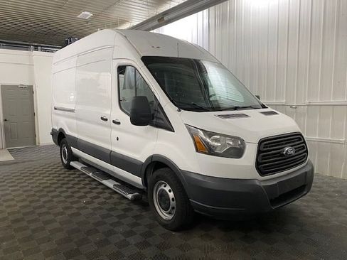 Used 2015 Ford Transit 250 148 High Roof image 19