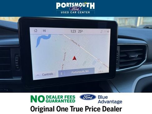 Certified 2022 Ford Explorer XLT w/ Equipment Group 202A image 10