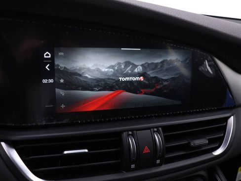 New 2026 Alfa Romeo Giulia AWD image 10