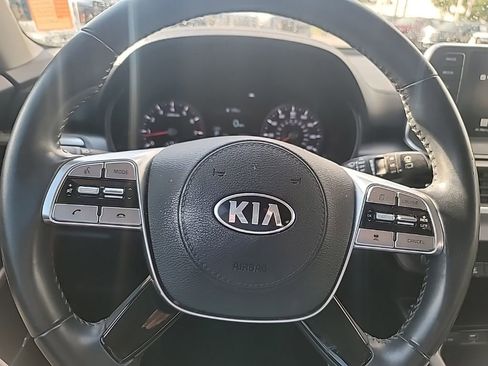 Used 2021 Kia Telluride S AWD/4WD image 19