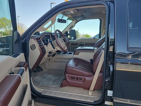 Used 2013 Ford F250 King Ranch image 10
