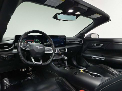 Used 2024 Ford Mustang Premium image 11