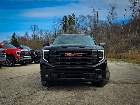 New 2026 GMC Sierra 1500 Elevation w/ Elevation Select Package AWD/4WD image 9