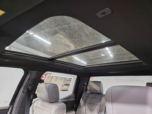 New 2026 Toyota Tundra Limited AWD/4WD image 13