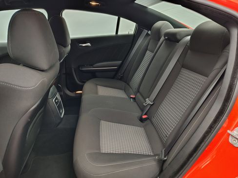 Used 2020 Dodge Charger Scat Pack w/ Driver Convenience Group image 35