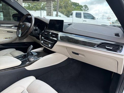 Used 2017 BMW 540i RWD image 20