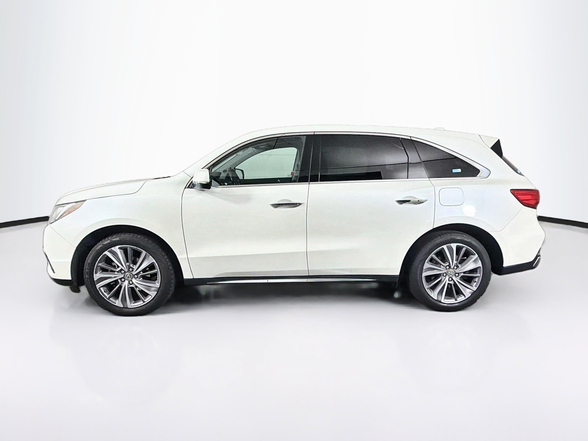 Used 2018 Acura MDX w/ Technology Package AWD/4WD image 4