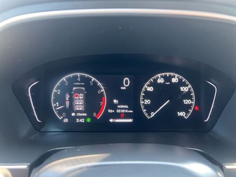 Used 2023 Honda Pilot LX image 11