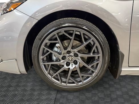 Used 2025 Toyota Camry XSE image 15