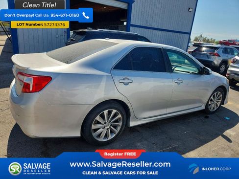 Used 2012 Toyota Camry SE FWD image 4