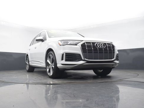 Used 2021 Audi Q7 3.0T Premium Plus w/ Executive Package AWD/4WD image 46