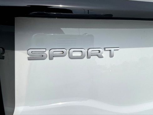 Certified 2025 Land Rover Discovery Sport S image 32