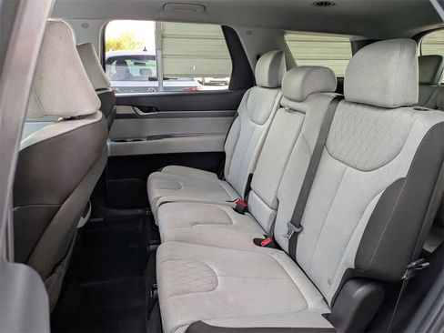 Certified 2022 Hyundai Palisade SE image 17