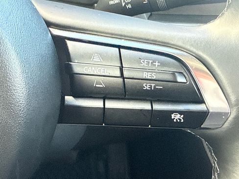 Certified 2025 MAZDA MAZDA3 s image 12