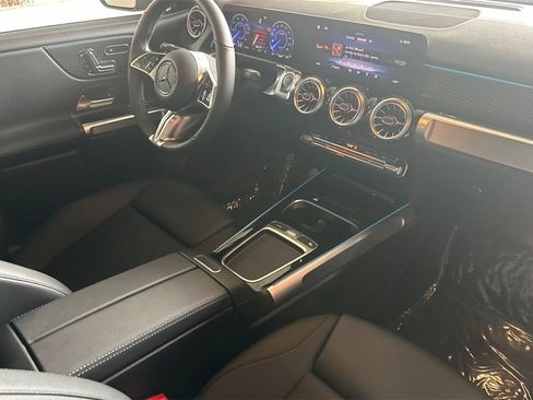 Certified 2024 Mercedes-Benz EQB 250+ image 19