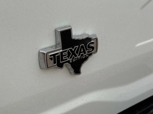 New 2026 Ford F150 XLT w/ Equipment Group 302A MID image 6