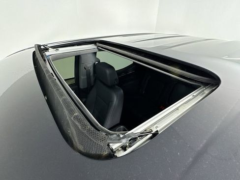 Used 2022 Chevrolet Silverado 1500 LTZ w/ LTZ Premium Package image 14