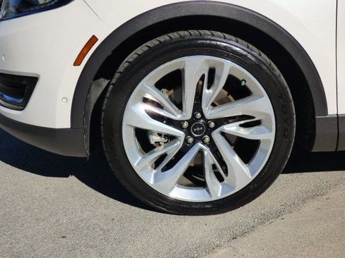 Used 2018 Lincoln MKX Black Label w/ Driver Assistance Package image 31