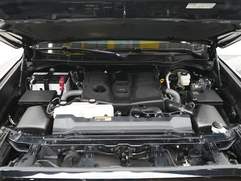 Used 2024 Toyota Tundra SR5 w/ SR5 Premium Package AWD/4WD image 31