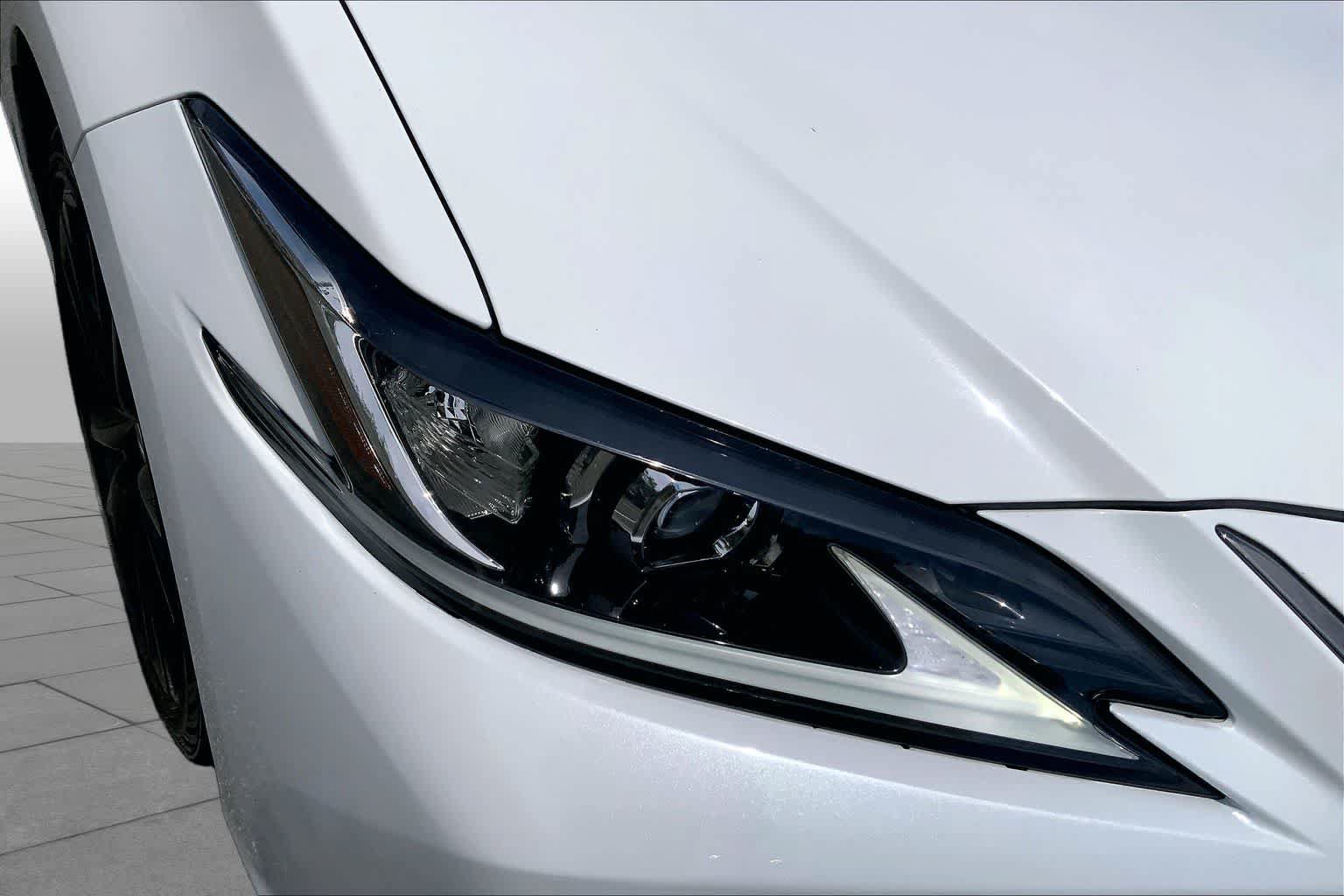 Used 2023 Lexus ES 350 F Sport w/ Accessory Package (Z1) FWD image 52