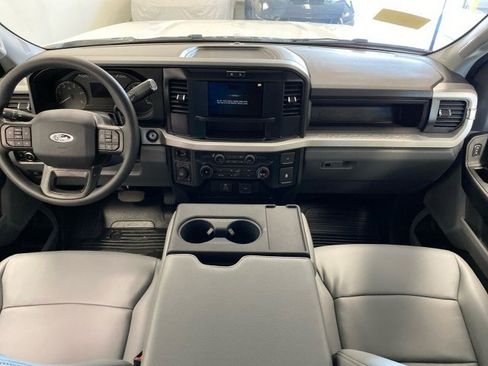 New 2026 Ford F250 XL w/ FX4 Off-Road Package image 14