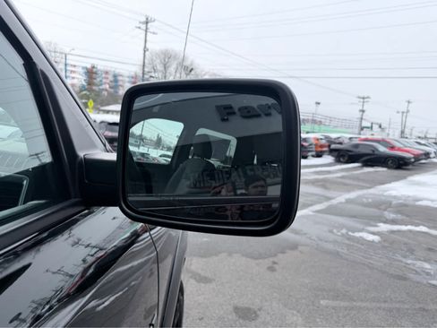 Used 2024 RAM 1500 Classic Warlock image 7