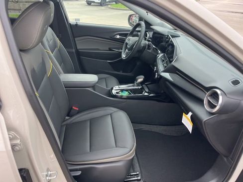 New 2026 Chevrolet Trax ACTIV w/ Driver Confidence Package FWD image 27
