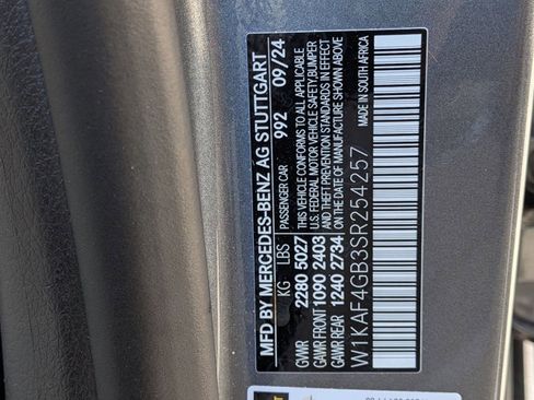 Certified 2025 Mercedes-Benz C 300 Sedan image 27