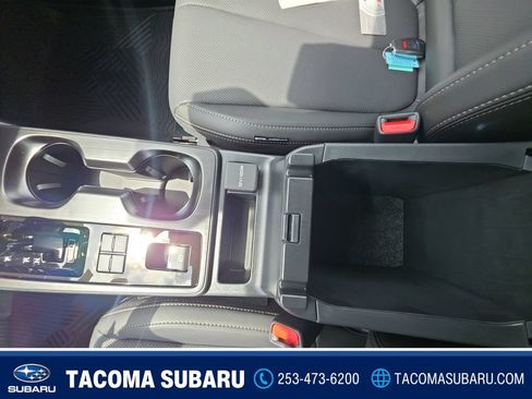 New 2026 Subaru Outback Limited AWD/4WD image 23