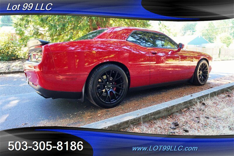 Used 2015 Dodge Challenger SRT Hellcat RWD image 9