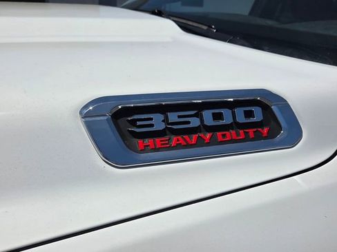 New 2026 RAM 3500 Big Horn AWD/4WD image 16