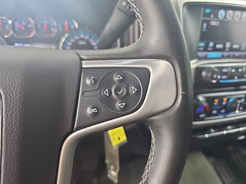 Used 2017 GMC Sierra 1500 SLE w/ SLE Value Package AWD/4WD image 22