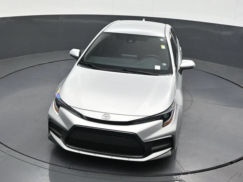 Used 2022 Toyota Corolla SE FWD image 23