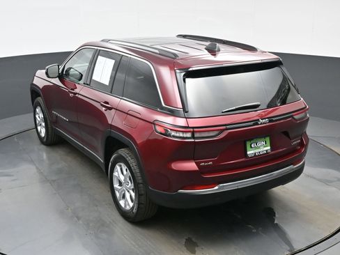 Used 2023 Jeep Grand Cherokee Limited image 36