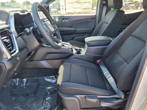 New 2026 GMC Canyon Elevation image 11