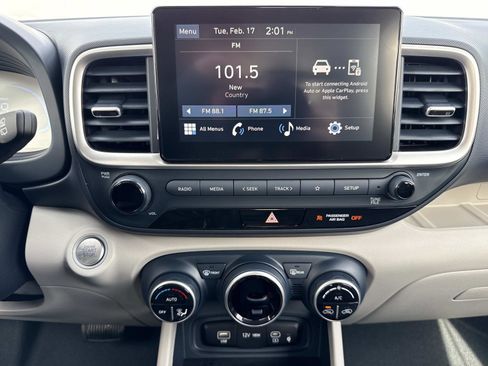 New 2026 Hyundai Venue SEL image 3