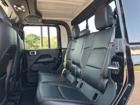 Certified 2021 Jeep Gladiator Overland image 10