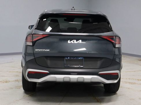 Used 2023 Kia Sportage EX FWD image 11