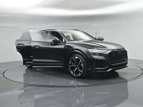 Used 2022 Audi RS Q8 AWD/4WD image 32