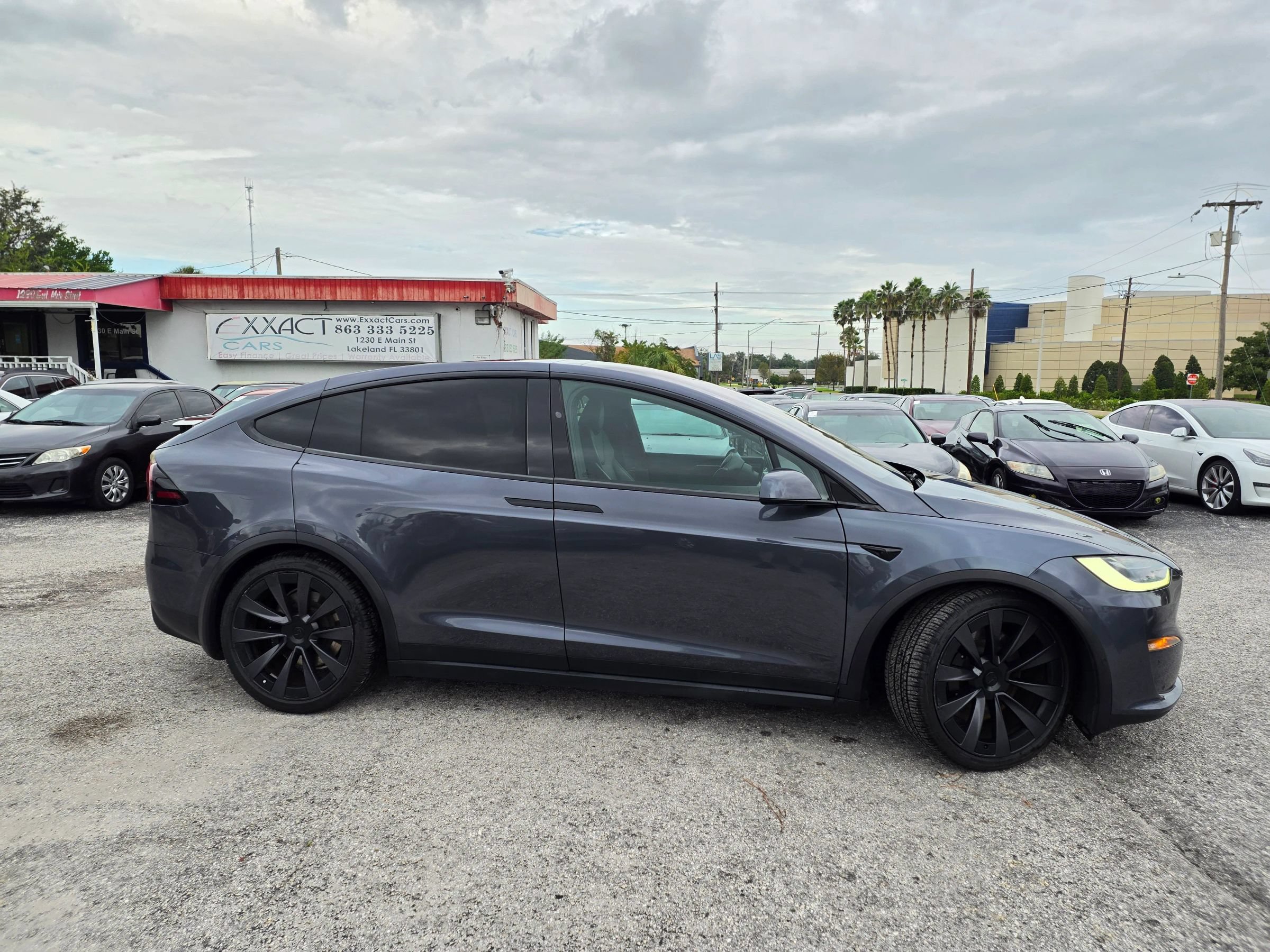 Used 2022 Tesla Model X AWD/4WD image 8