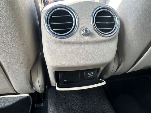 Used 2019 Mercedes-Benz E 300 4MATIC w/ Premium 1 Package image 16