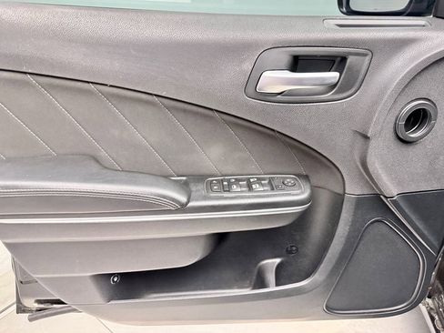 Used 2017 Dodge Charger R/T image 15