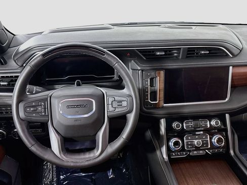 Certified 2024 GMC Yukon Denali Ultimate AWD/4WD image 28