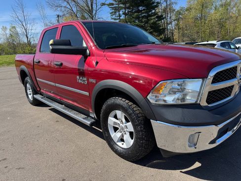 Used 2014 RAM 1500 ST w/ SXT Appearance Group AWD/4WD image 12