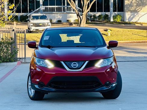 Used 2018 Nissan Rogue Sport S w/ S Appearance Package image 2