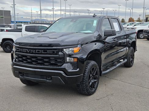 Used 2024 Chevrolet Silverado 1500 Custom Trail Boss w/ Midnight Edition image 8