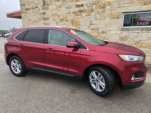 Used 2019 Ford Edge SEL w/ Equipment Group 201A FWD image 18
