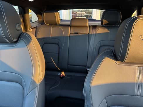 Certified 2026 Jaguar F-PACE R-Dynamic S image 22