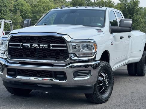 Used 2023 RAM 3500 Tradesman AWD/4WD image 1